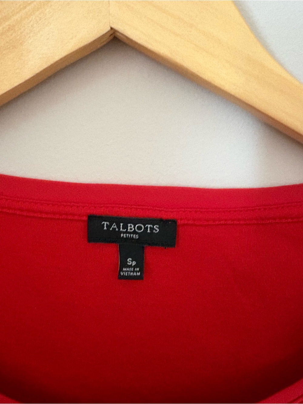 Talbots Red Scoop Neck Long Sleeve Tee Sz SP - Picture 3 of 5